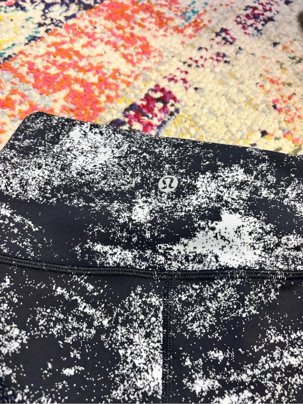Lululemon Black & White Printed Athletic Leggings